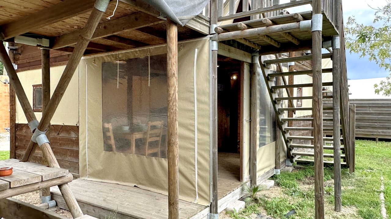 Photo of Patio Balcony in Ultramort