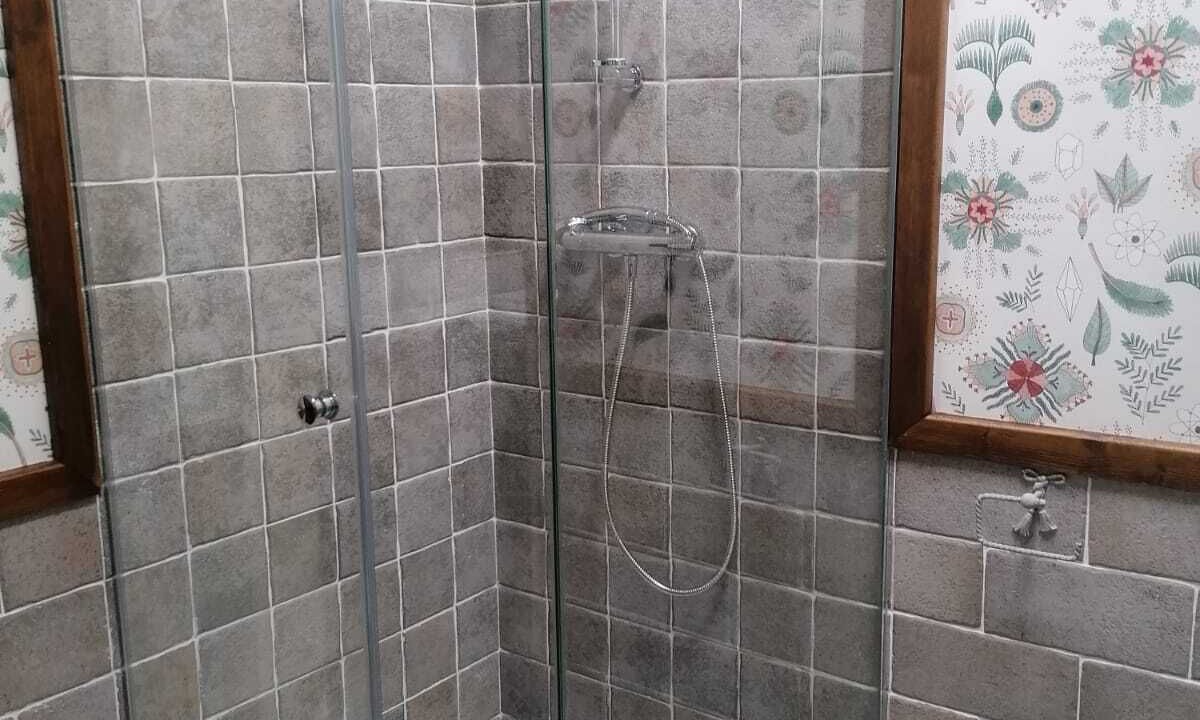 Photo of Bathroom in Udias