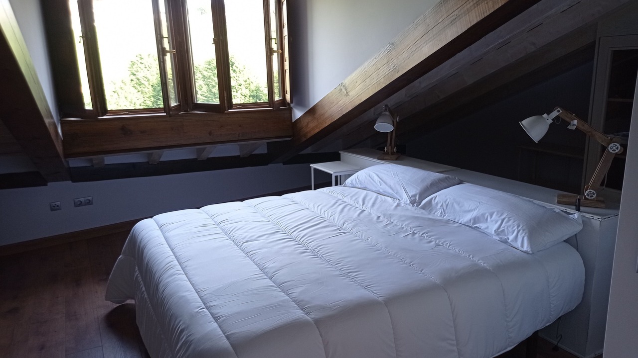 Photo of Bedroom in Udias