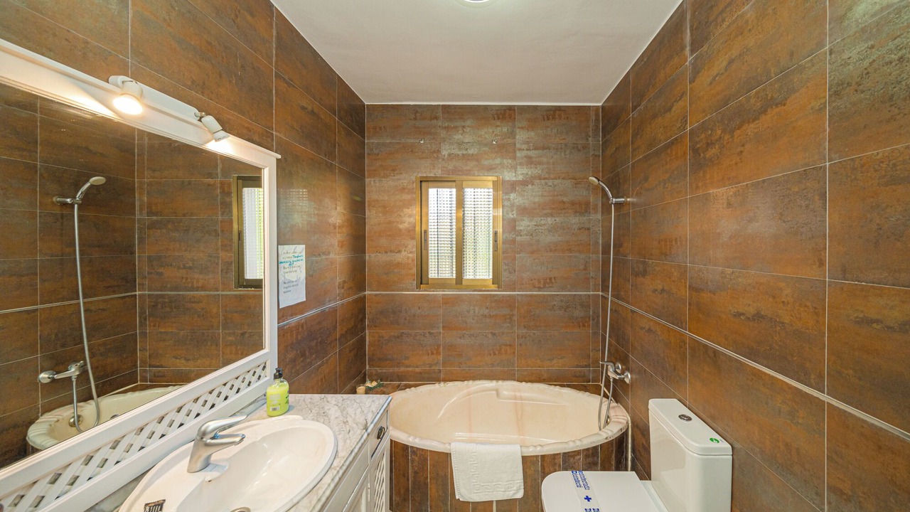 Photo of Bathroom in El Albir