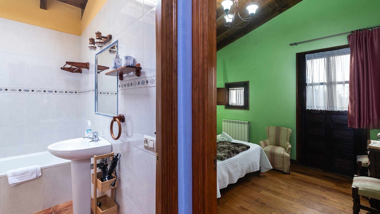 Photo of Bathroom in Llames de Pria
