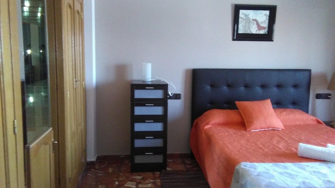 Photo of Bedroom in Guevejar