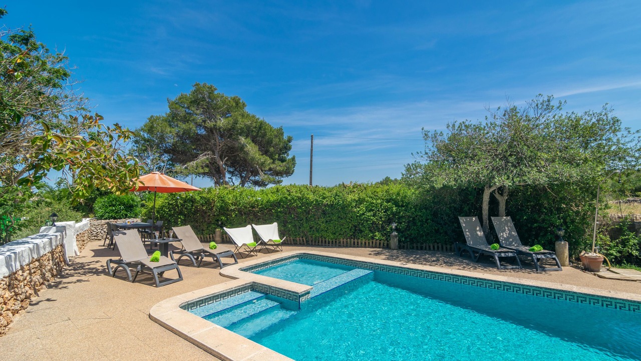 Photo of Outdoor in Mahon