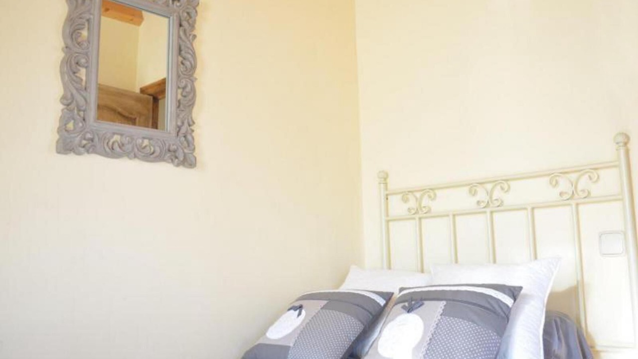 Photo of Bedroom in Villovela de Piron
