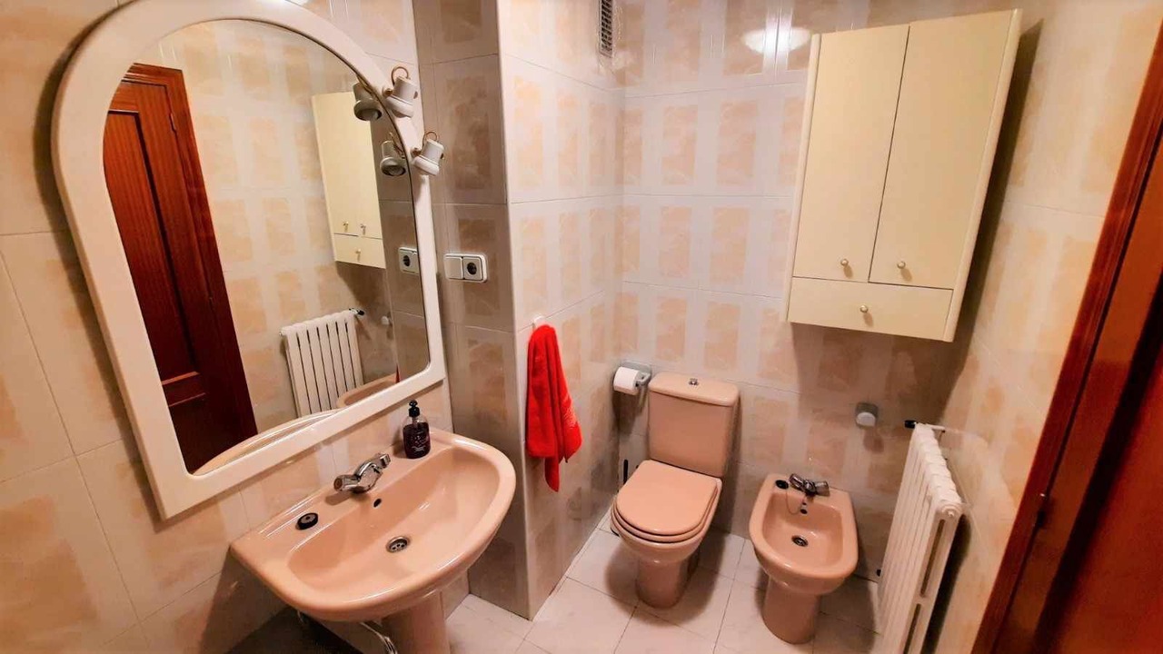 Photo of Bathroom in Riano