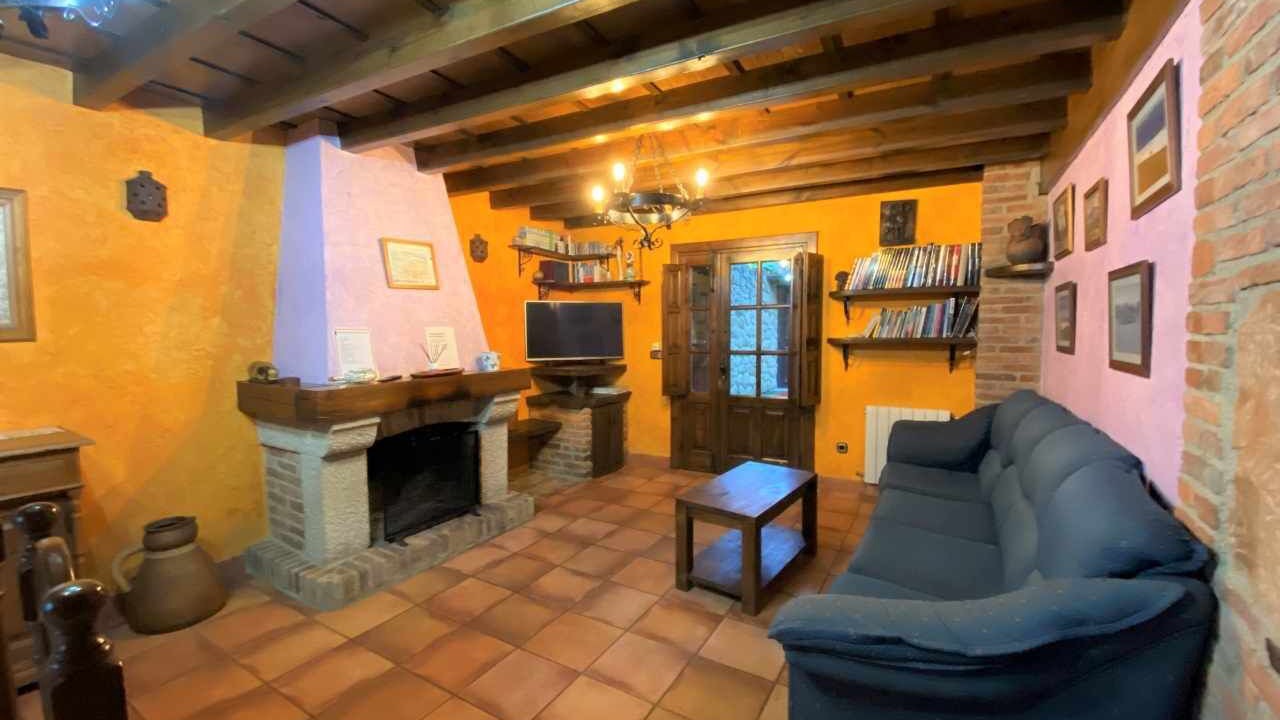 Photo of Livingroom in Parres