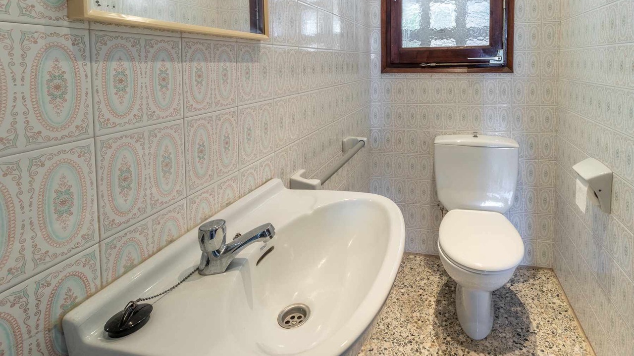 Photo of Bathroom in Llanca