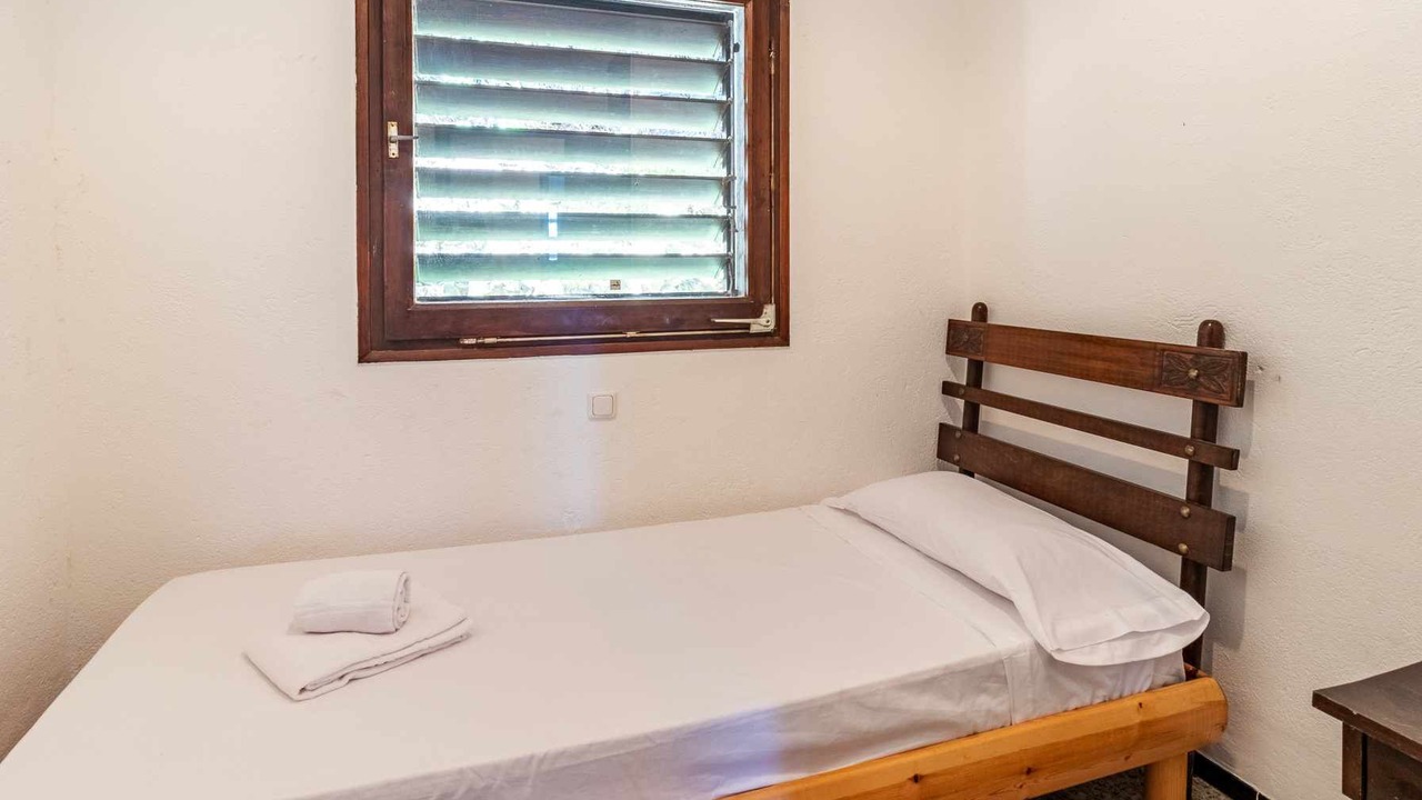 Photo of Bedroom in Llanca