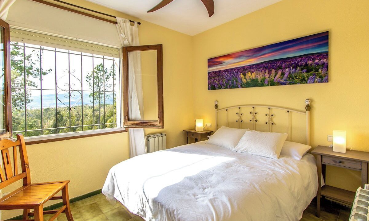 Photo of Bedroom in Santa Coloma de Farners