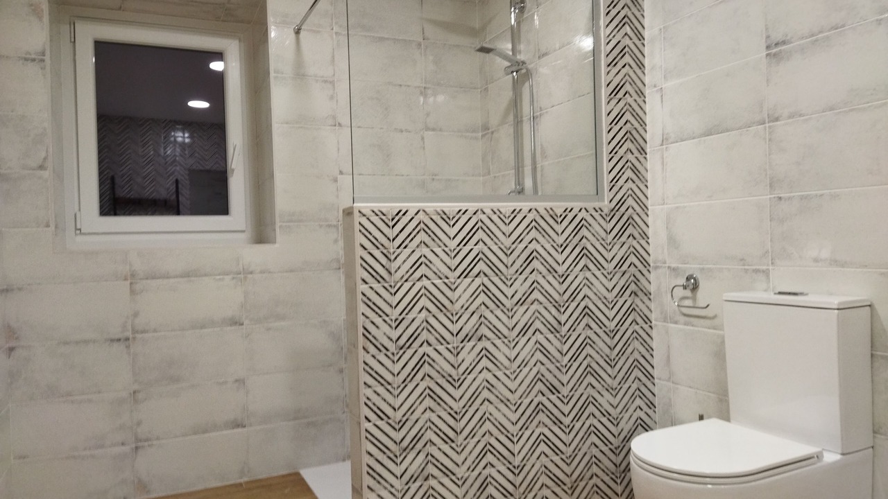 Photo of Bathroom in Allin