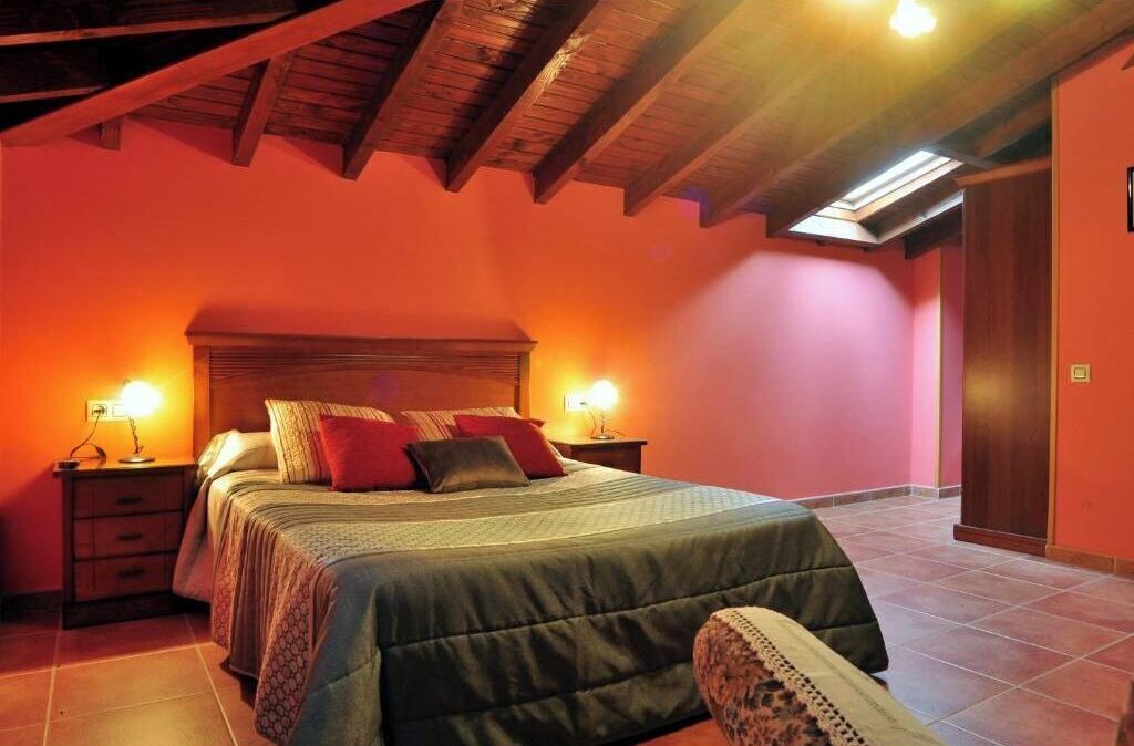 Photo of Bedroom in Parres Municipality