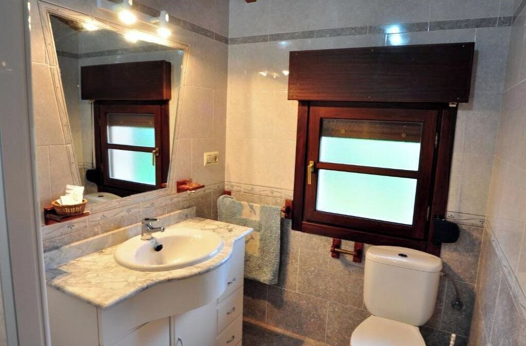 Photo of Bathroom in Parres Municipality