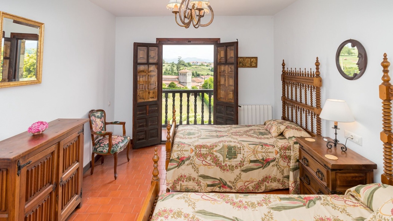 Photo of Bedroom in Santillana del Mar
