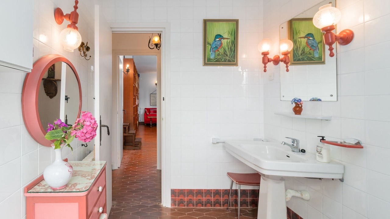 Photo of Bathroom in Santillana del Mar