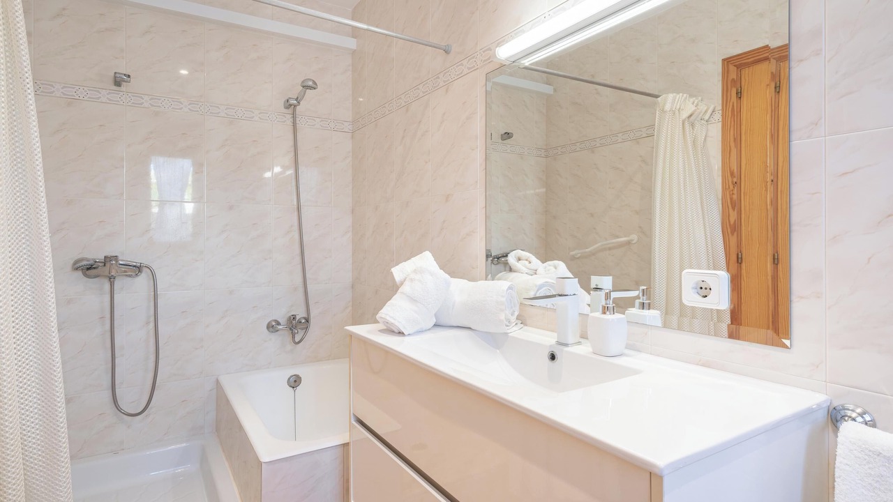 Photo of Bathroom in Sa Cabaneta