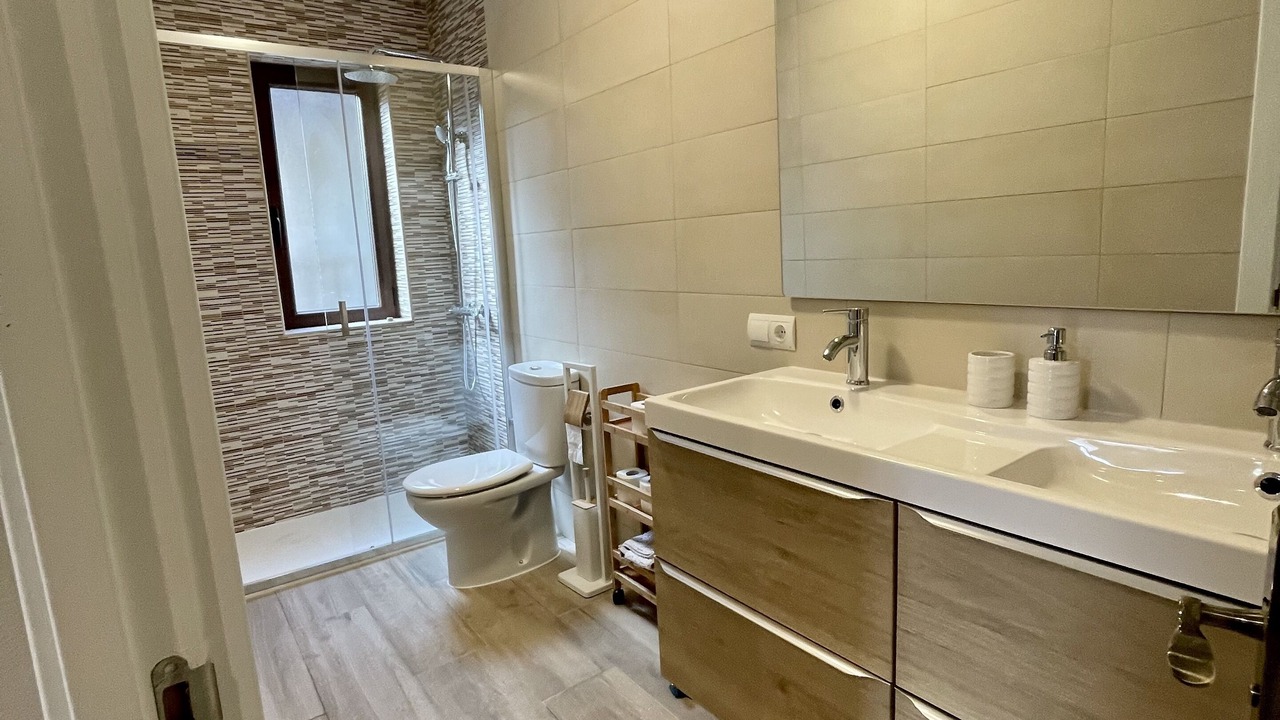 Photo of Bathroom in Montes de Valdueza
