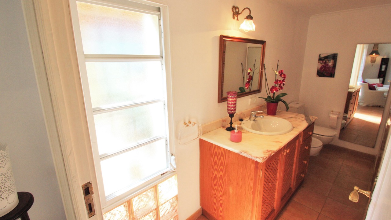 Photo of Bathroom in Biniaraix