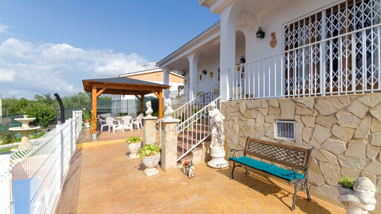 Photo of Patio Balcony in Sils
