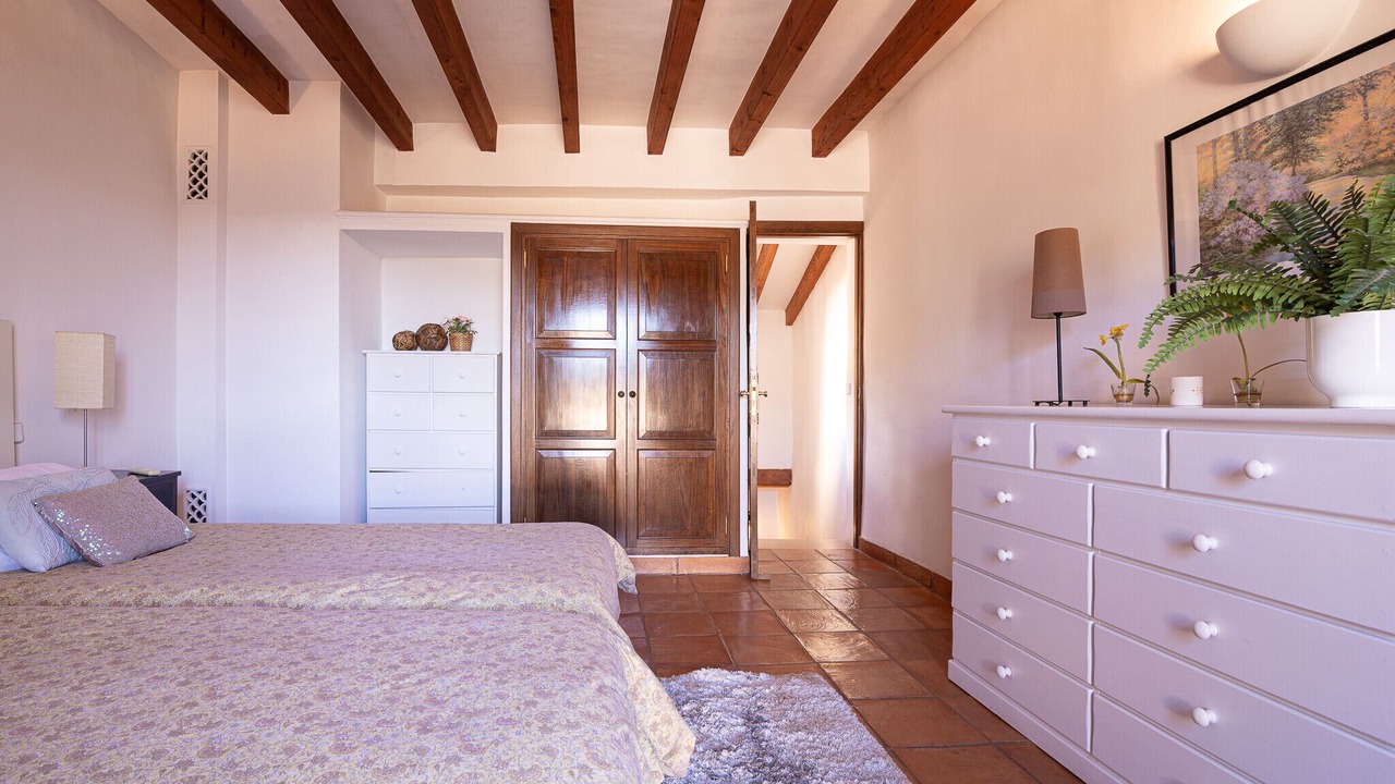 Photo of Bedroom in Biniaraix