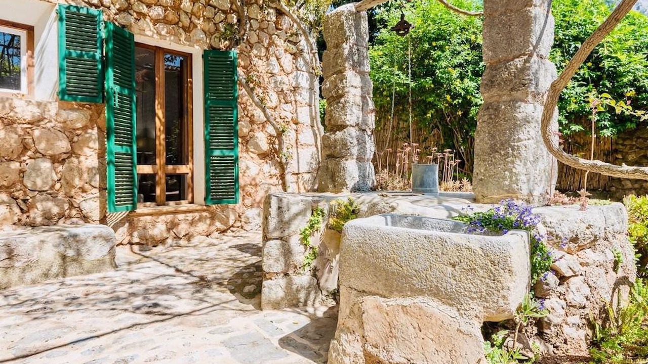 Photo of Patio Balcony in Biniaraix