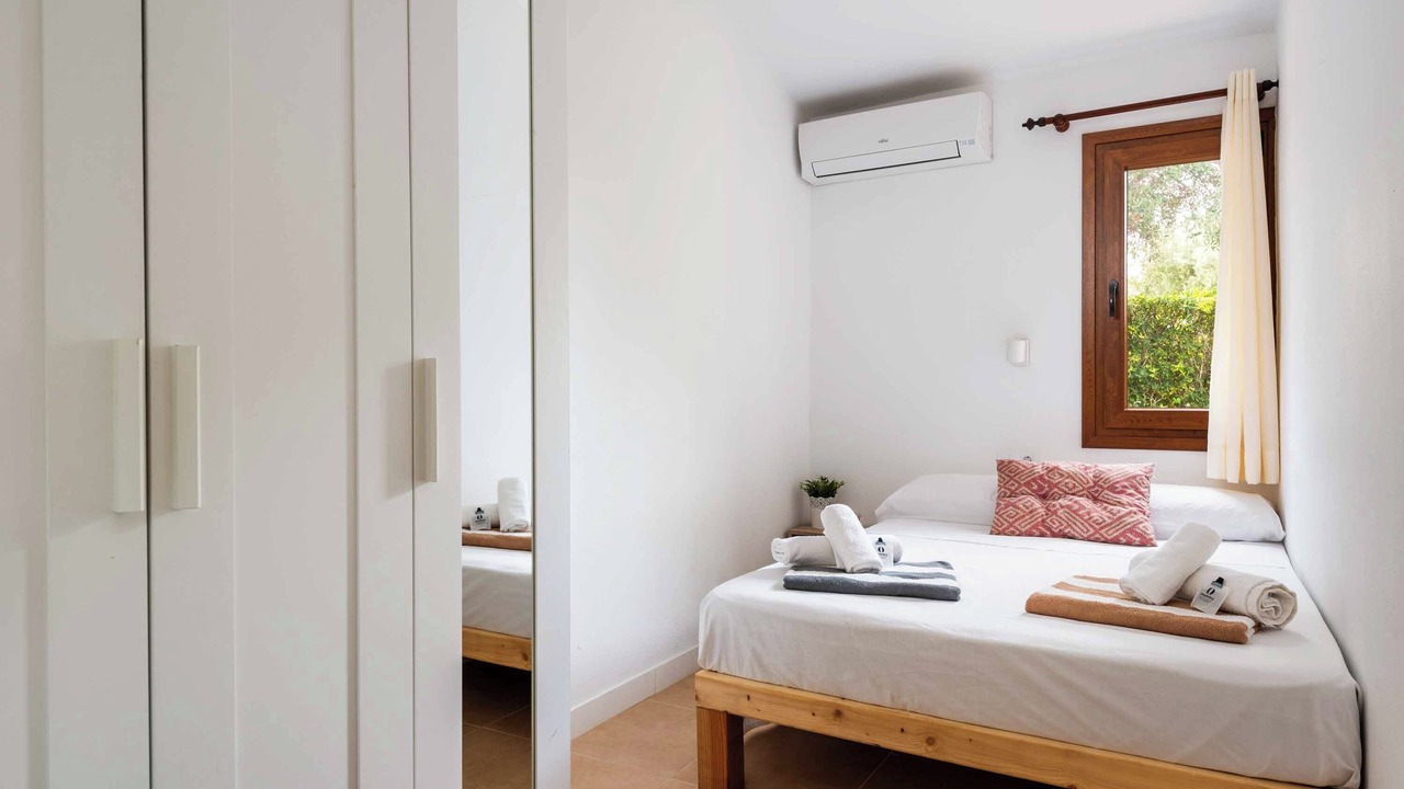 Photo of Bedroom in Cala en Blanes