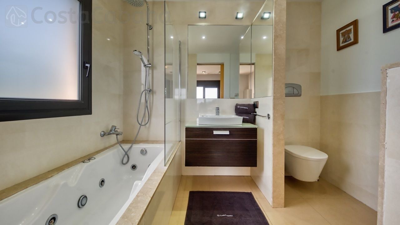 Photo of Bathroom in Lloret de Mar