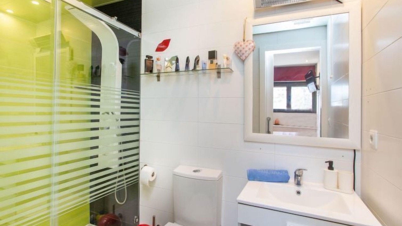 Photo of Bathroom in Lloret Town Center