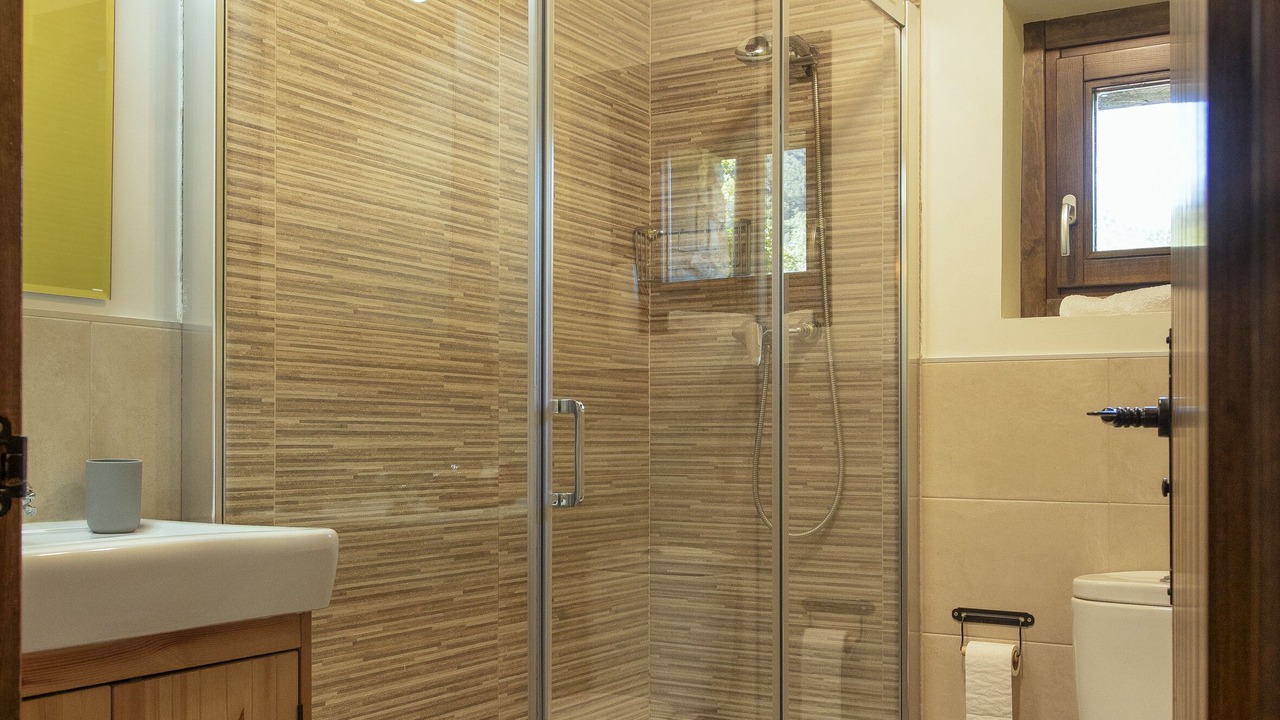 Photo of Bathroom in Broto