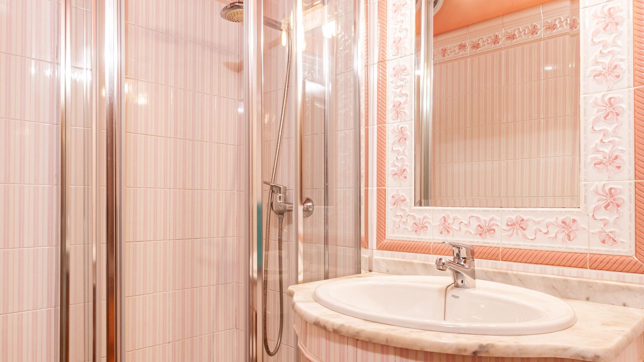 Photo of Bathroom in Inguanzo
