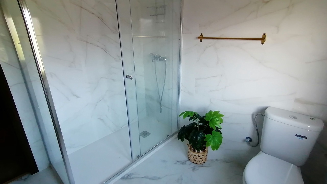 Photo of Bathroom in Sales