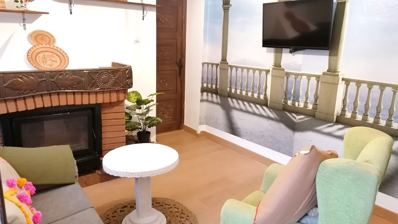 Photo of Livingroom in Sales