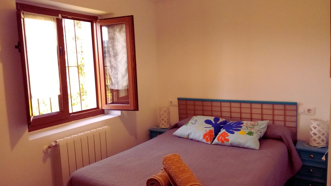 Photo of Bedroom in Sales
