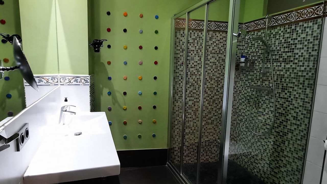 Photo of Bathroom in Andujar