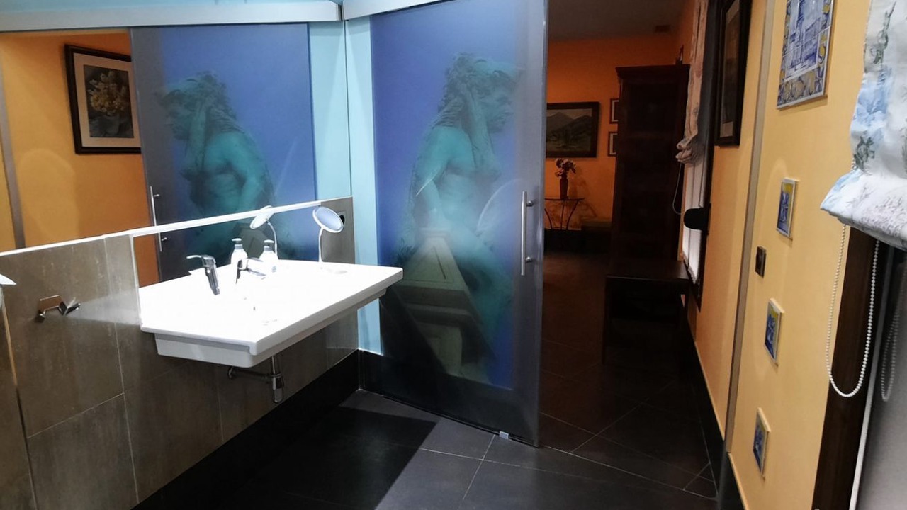 Photo of Bathroom in Andujar