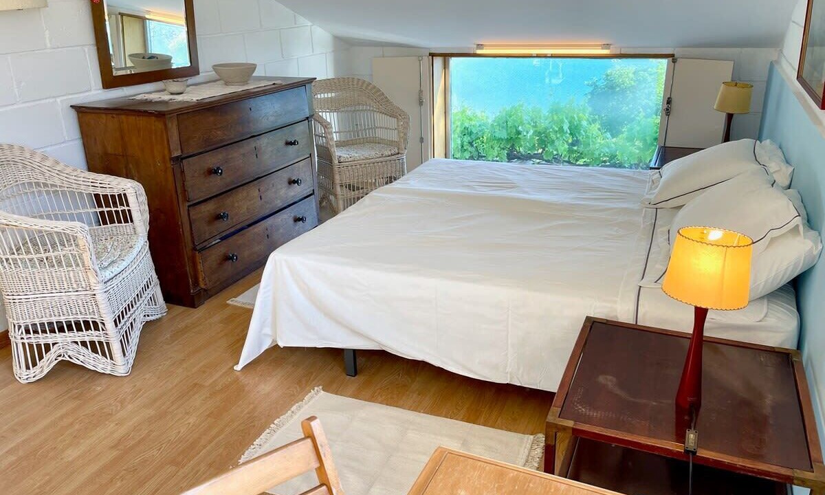 Photo of Bedroom in Faro