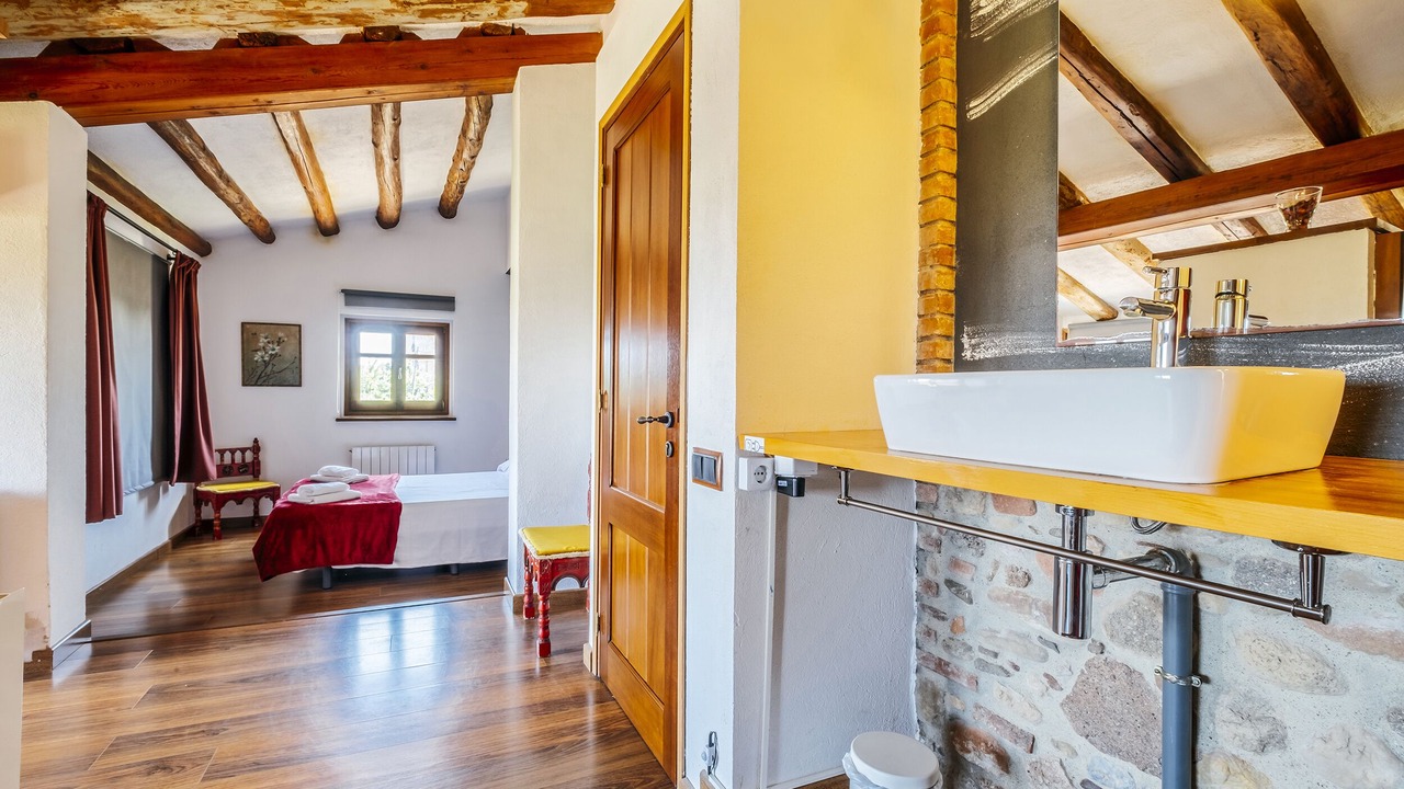 Photo of Bedroom in Llica d'Amunt