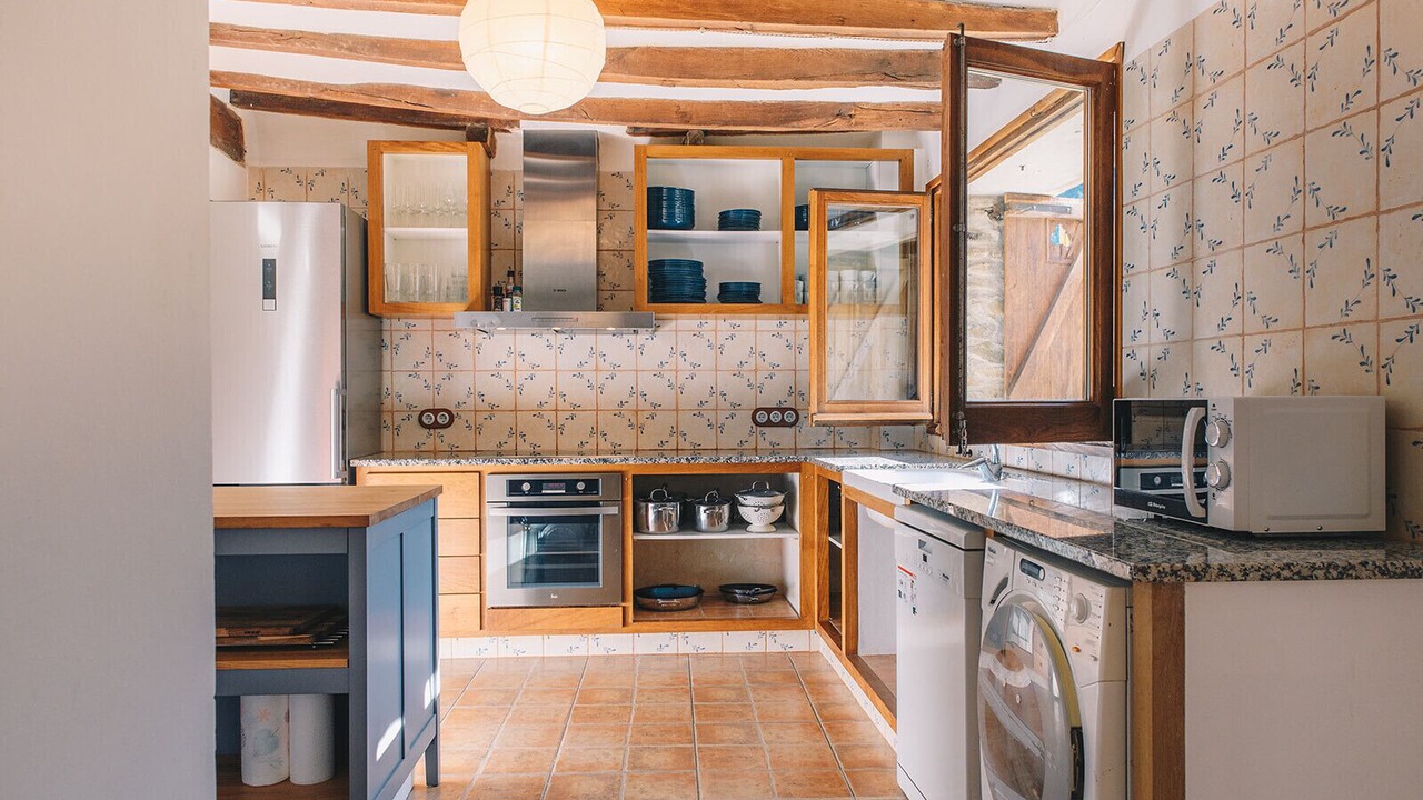 Photo of Kitchen in Beguda