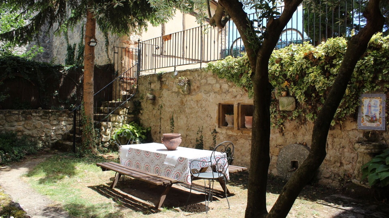 Photo of Outdoor in Frias