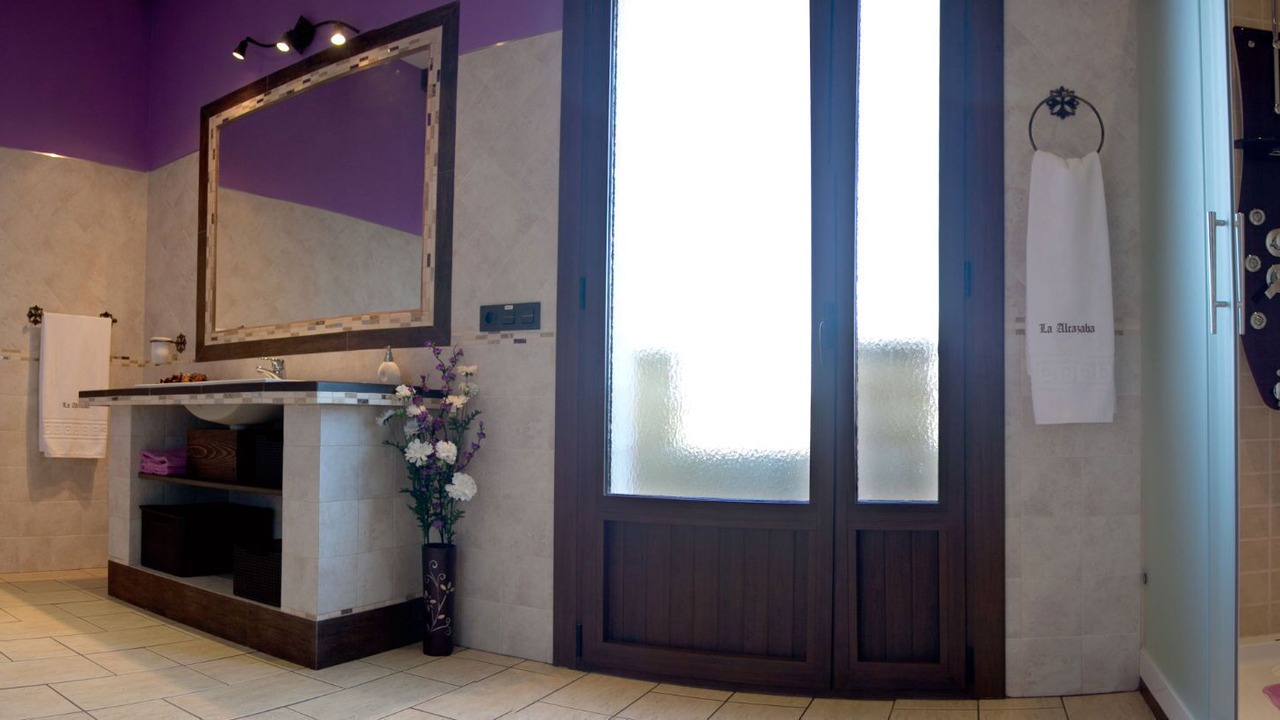 Photo of Bathroom in El Robledo