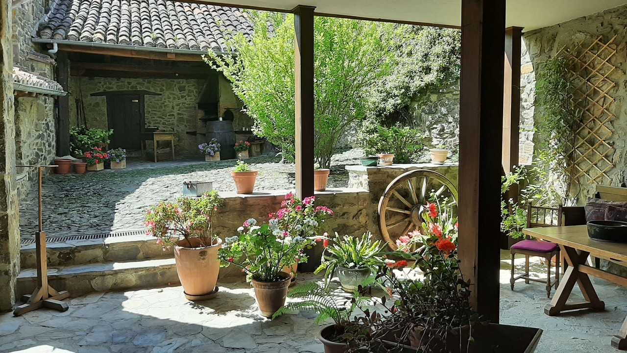 Photo of Patio Balcony in Obargo
