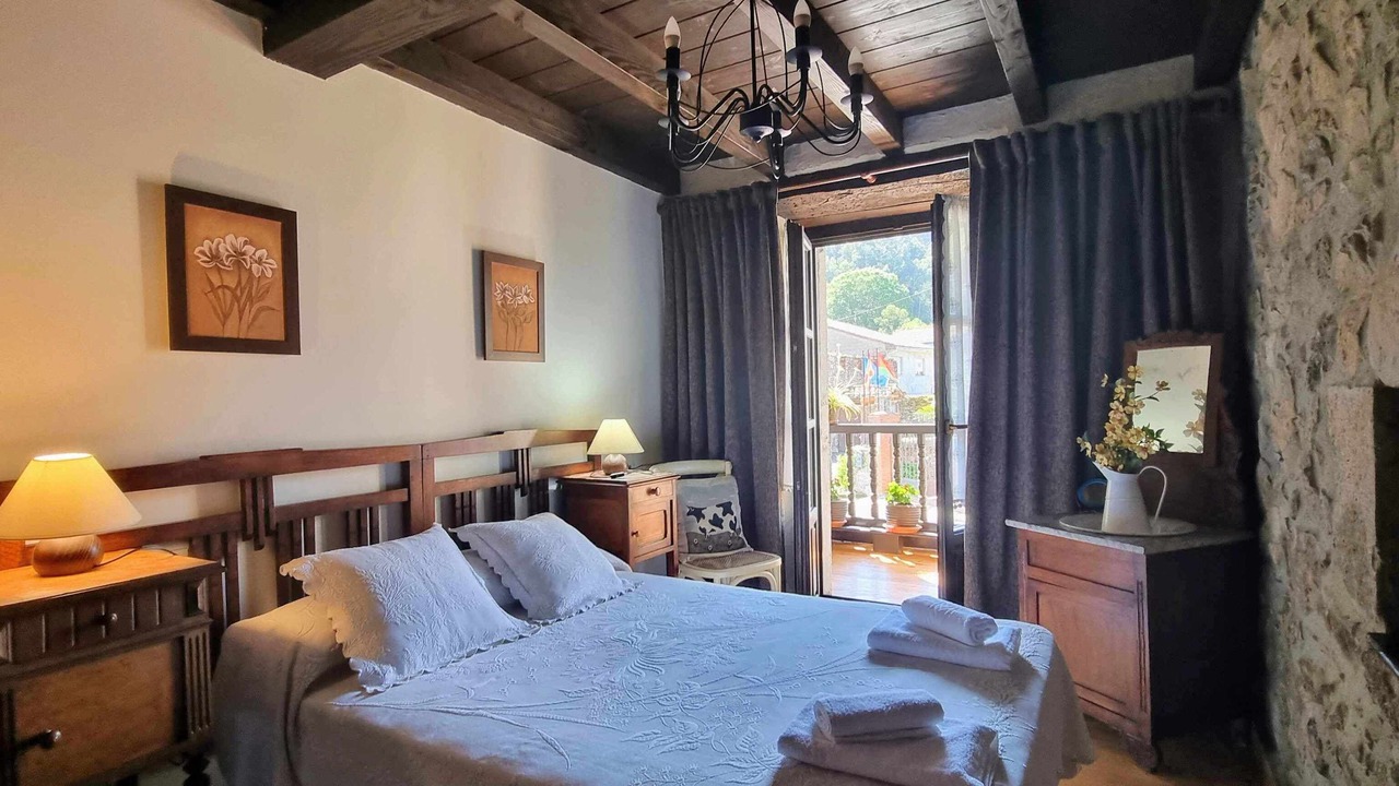 Photo of Bedroom in Naves
