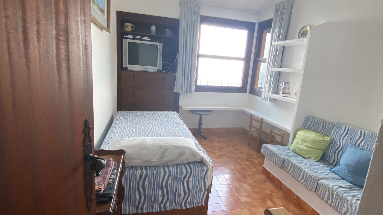 Photo of Bedroom in Banyalbufar