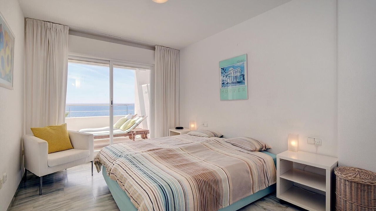 Photo of Bedroom in New Golden Mile