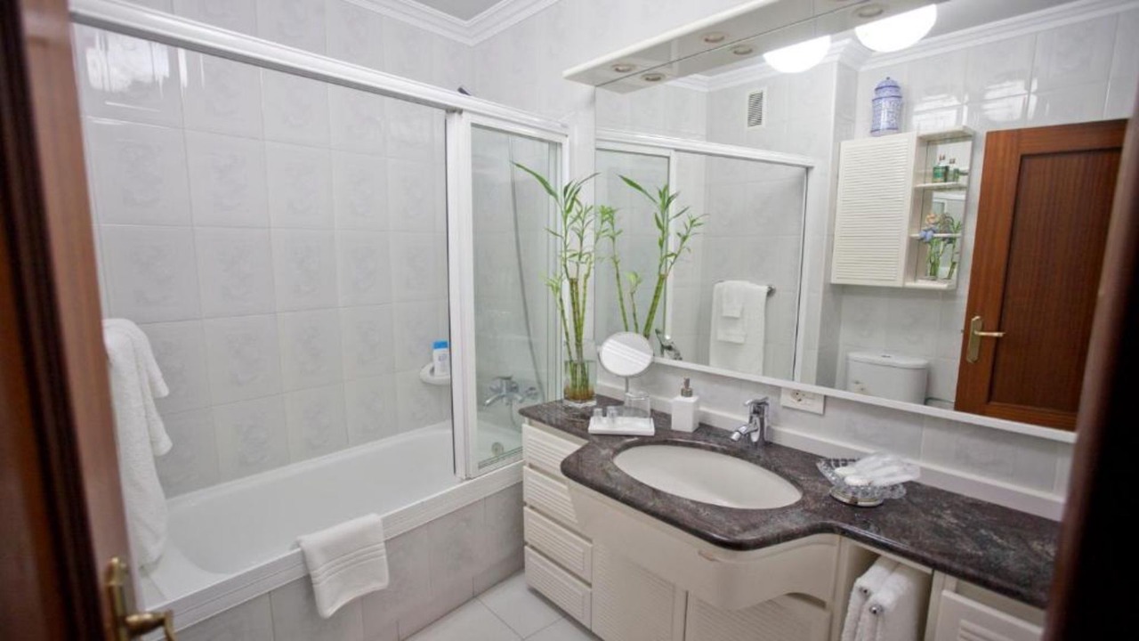 Photo of Bathroom in Malpica de Bergantinos