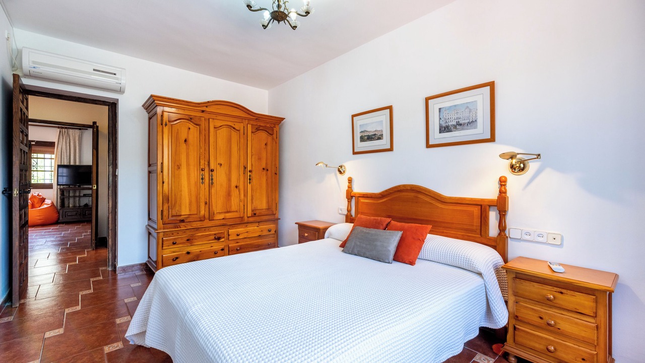 Photo of Bedroom in Malaga-Este