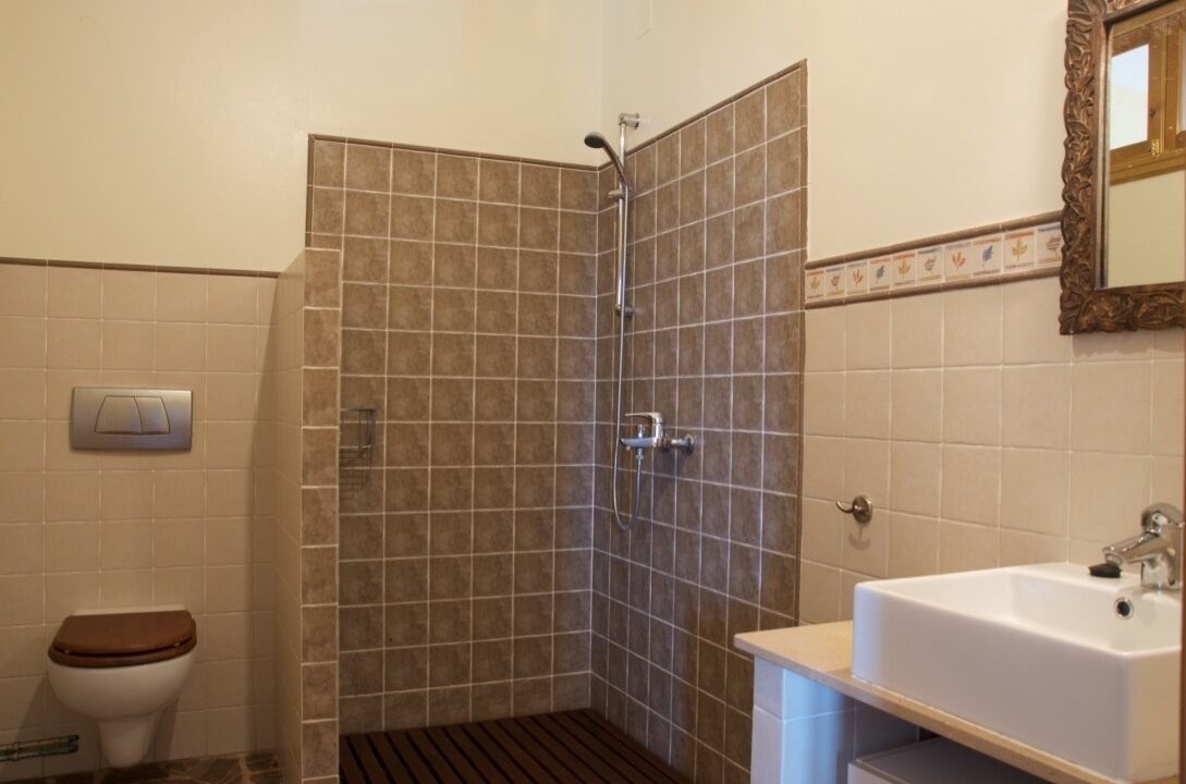 Photo of Bathroom in Loiba