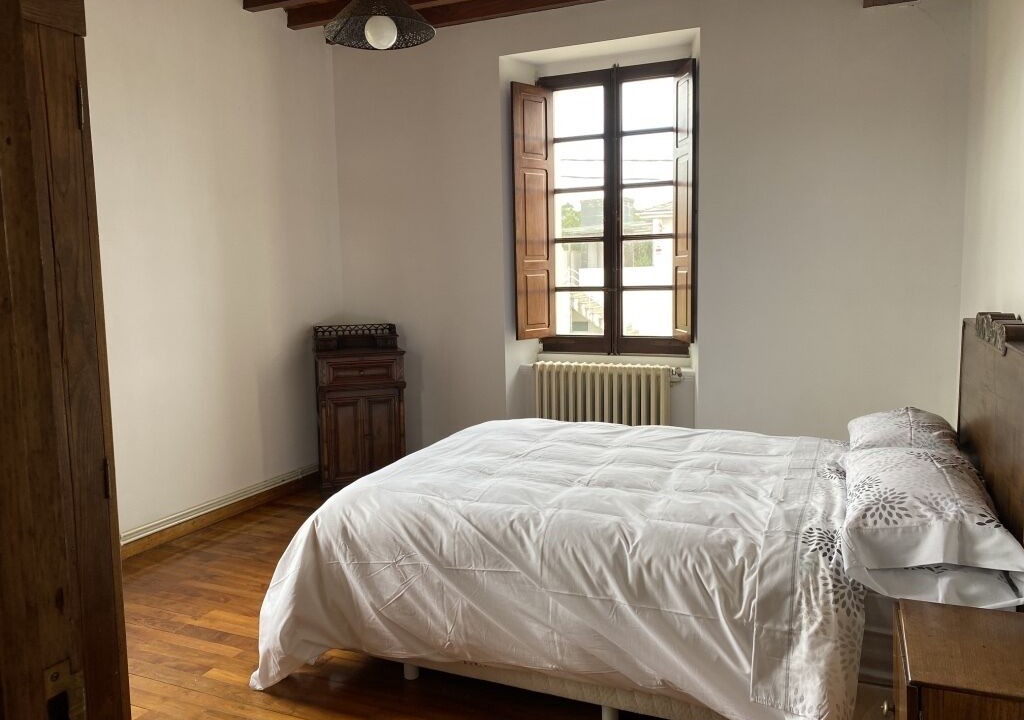 Photo of Bedroom in Loiba