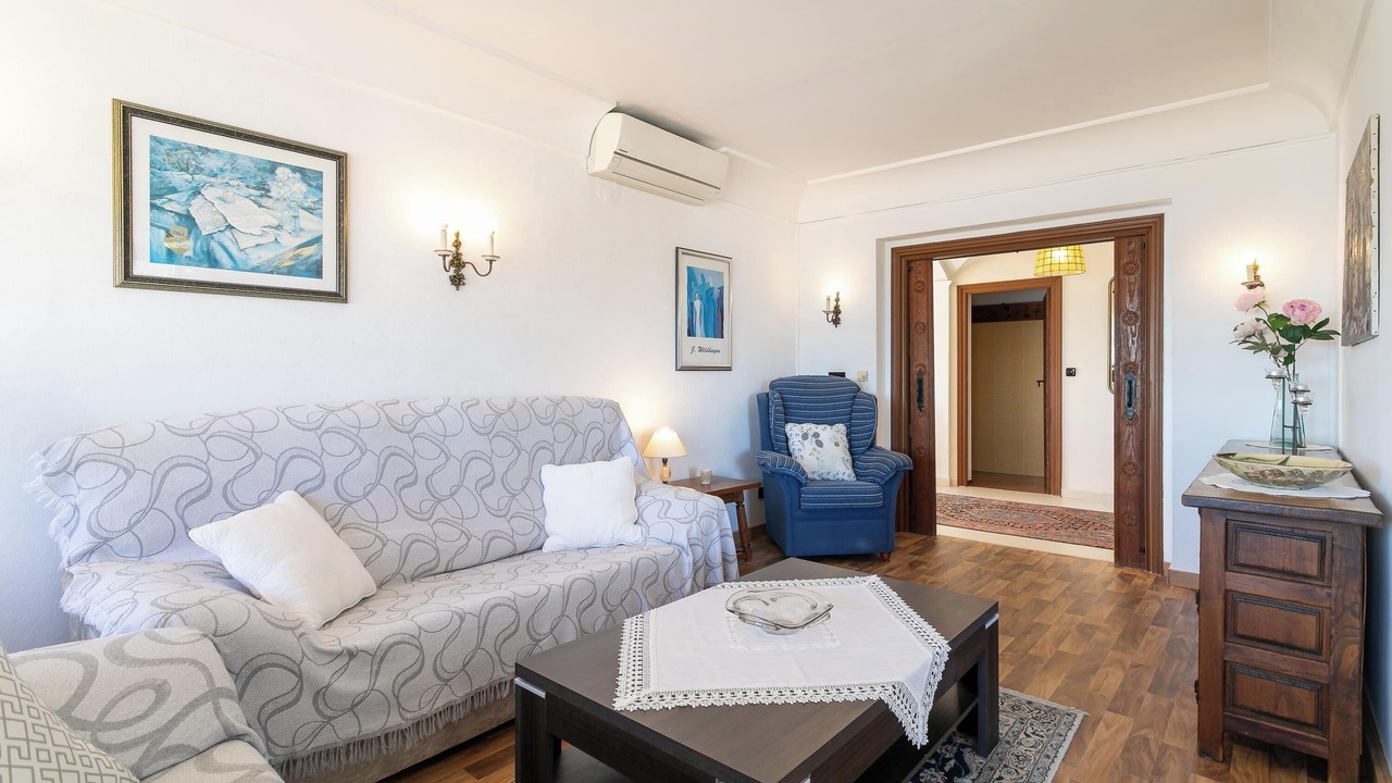 Photo of Livingroom in Cala