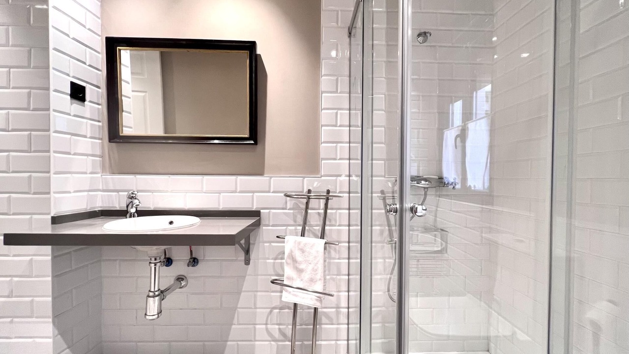 Photo of Bathroom in Leon City Centre