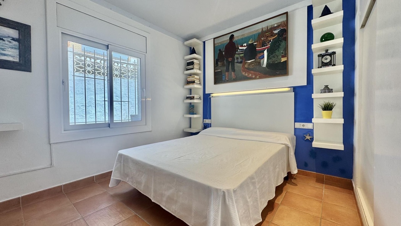 Photo of Bedroom in Roses Town Center
